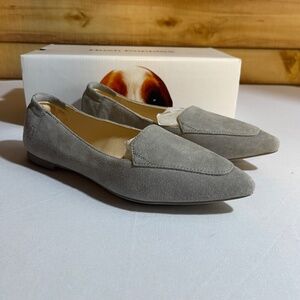 Hush Puppies Hazel Pointe Loafer Flats Womens 6.5 Frost Gray Suede‎ NEW